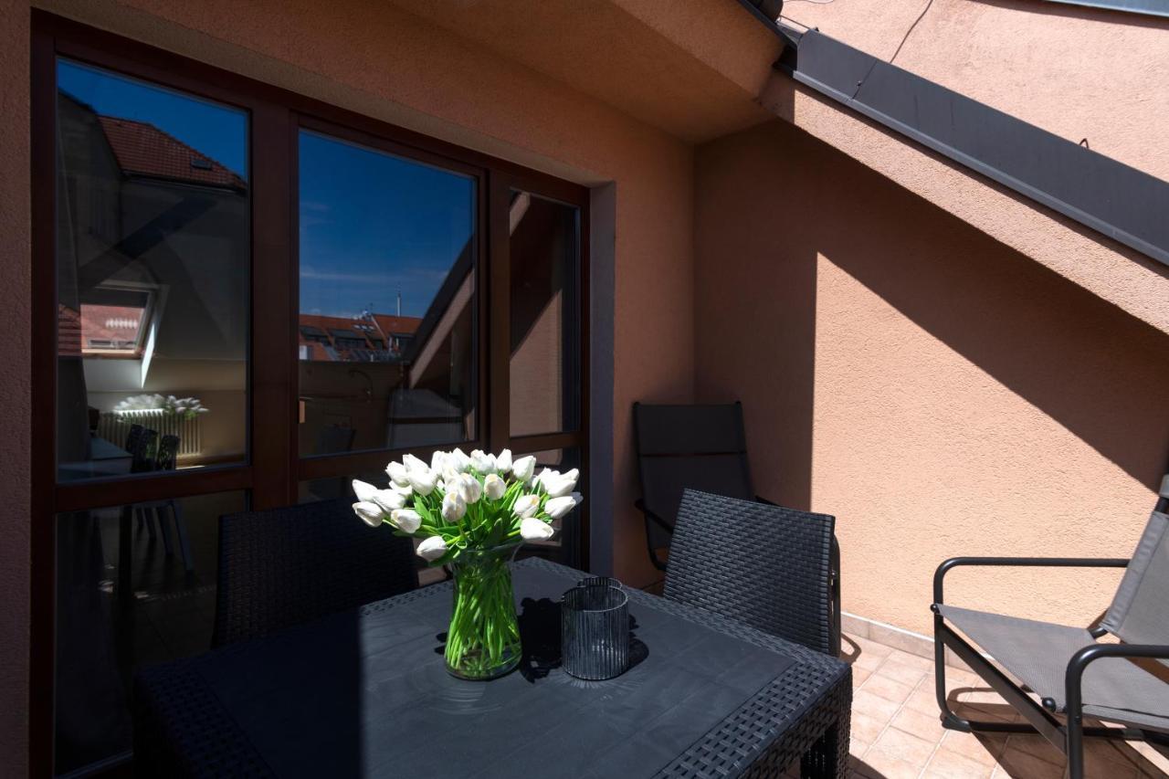Bohemian Dreams Apartments And Suites By Dwellfort — Fotos 2